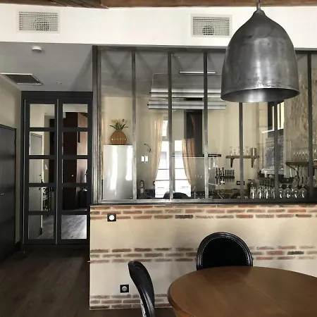 Apartment Le Repere Du Marche Bergerac