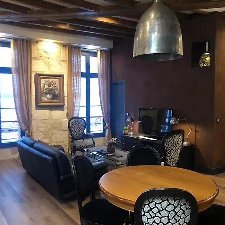 Le Repere Du Marche *